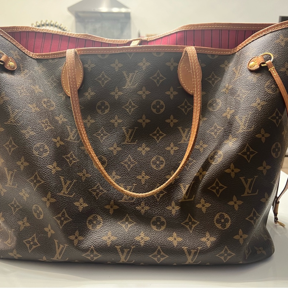 Louis Vuitton Neverfull GM Monogram Pivione